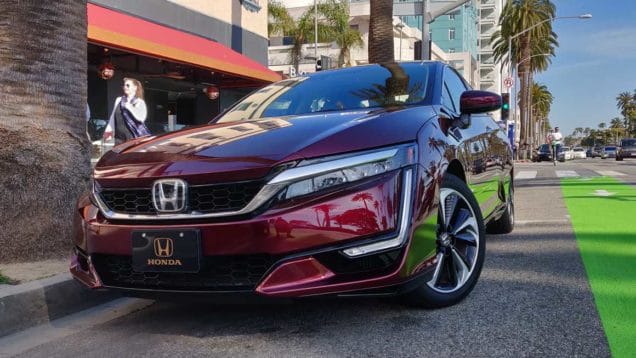 2018 Honda Clarity FCV | Live Media