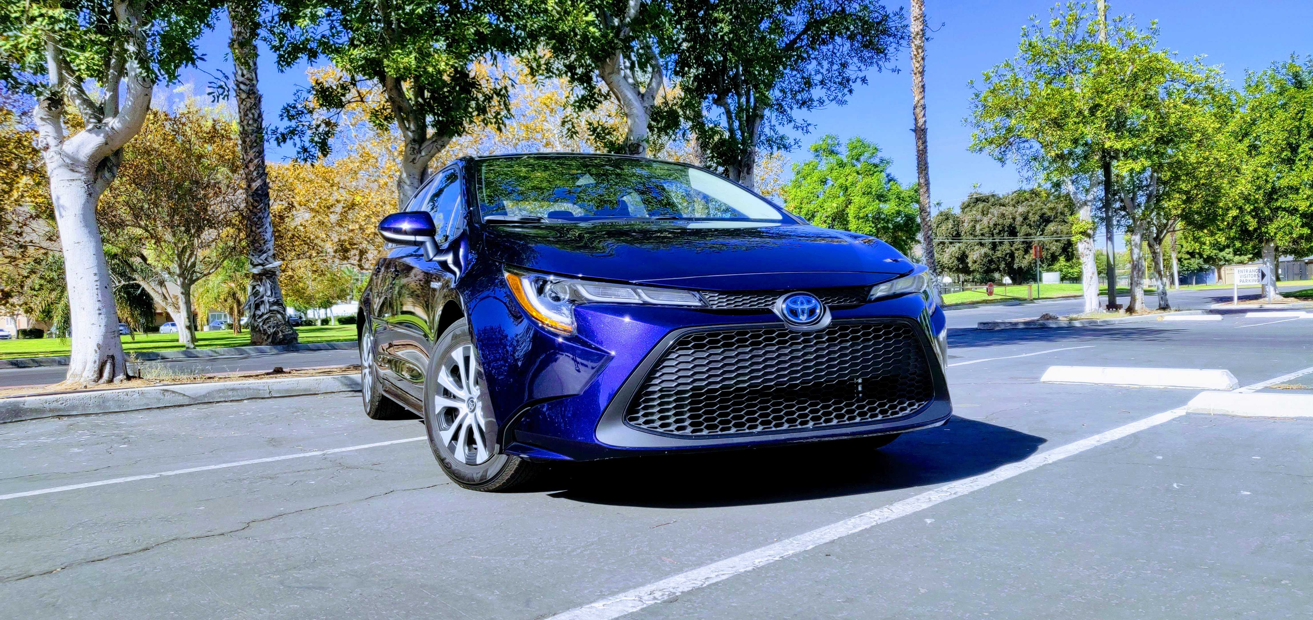 2020 Toyota Corolla Hybrid Review | LiveFeed