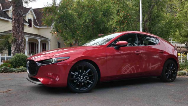 Mazda3 Hatchback POV | LiveFEED